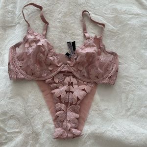 VS lingerie Set